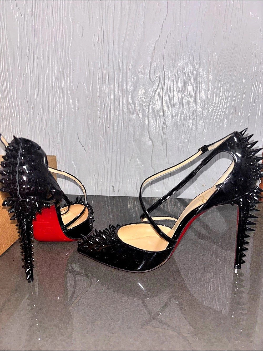Christian Louboutin Goldocross Spiked Heels SZ. 39 - Picture 3 of 9